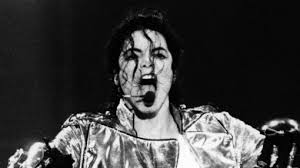 Vor 10 jahren starb der king of pop , michael jackson, an einer überdosis narkosemittel. Zum Tod Von Michael Jackson Die Nacht In Der Der Konig Starb Kultur Sz De