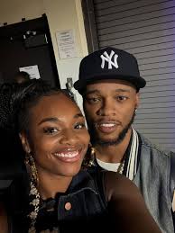 Claressa Shields with Mike Tyson 🥊