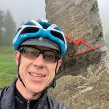 Wayne Hubbard (@chairlgcc)