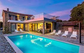 When their projects are done, they fill. Stunning Home In Lun W Outdoor Swimming Pool Outdoor Swimming Pool And 4 Bedrooms Lun Updated 2021 Prices