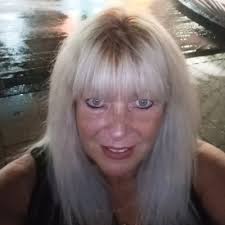 Humbled and excited to receive the Zoetis President's Circle Award for  2021. You're only as good as your team, and I'm so grateful to be a part of  the best team in