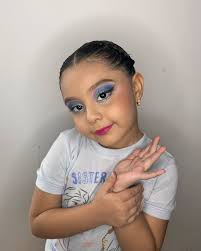 Un maquillaje muy rosa con temática de flamingo 🦩🩷 Citas únicamente por  whatsapp 834-101-3439