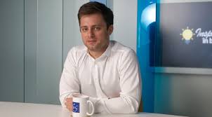 Doar pentru un nou depozit in care vor fi pastrati carburantii, americanii vor sa aloce 15 milioane de dolari. De La O Investitie De 20 De Dolari La Afaceri De Sute De Mii De Euro