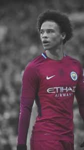 هل يستحق ساني راتبًا أعلى من كومان؟ البحث عن لاعبين. 57 Leroy Sane Ideas Leroy Sane Manchester City Football Players