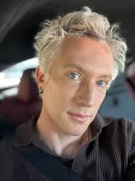 Vincent GUY-RAFFIN (@bygats) • Instagram photos and videos