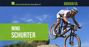 Every year the scott sram team and nino schurter choose some races to premiere a special edition of their emblematic scott spark. Nino Schurter Ciclista Mountain Bike Professionista