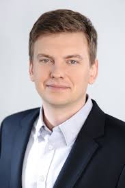 Mr Target wzmacnia zespół