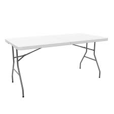 En effet, elle se présente sous différentes formes pour mettre en valeur votre extérieur : Table En Plastique Robuste Table Pliante Transportable 152 X 76 Cm Blanc Pliable En Deux Materiau Hdpe Achat Vente Table De Jardin Table En Plastique Robuste 15 Cdiscount