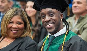 Megan Messick's Instagram, Twitter & Facebook