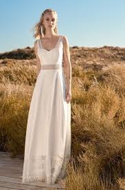 Mit den passenden menükarten, tischkarten, kirchenheften und danksagungskarten sorgen sie für eine rundum gelungene hochzeit im nostalgischen flair. Honey Bear Kleider Hochzeit Brautmode Rembo Styling