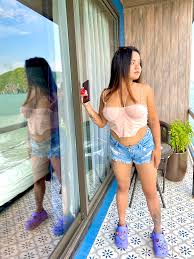 DK Insane - Free pics, galleries & more at Babepedia