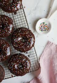 Baked Double Chocolate Cake Doughnut Recette Gateaux Et Desserts Slow Cooker Desserts Nourriture