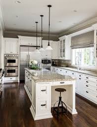 65 Extraordinary Traditional Style Kitchen Designs Home Decor Designs Traditional Style Kitchen Design Kitchen Styling Kitchen Cabinet Design
