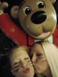 Amazing weekend with family and friends, loved every band I saw but  especially the Beatles, punk pop disaster, sleaze sisters & of course the  fab Paradimes , roll