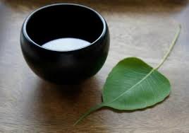 Người Pà Thẻn và tục thờ bát nước lã ...