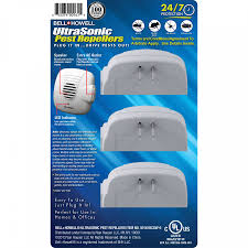 • extra outlet and safety cover. Bell Howell 3 Pack Ultrasonic Pest Repellers With Extra Outlet Walmart Com Walmart Com