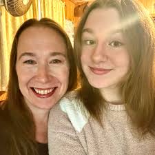 Devyn's Creemee Stand