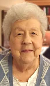 Vera Wisniewski's Instagram, Twitter & Facebook