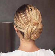 20 Easy Professional Hairstyles For Women Haircuts Hairstyles Medium Professional Hairstyles For Women Easy Professional Hairstyles Professional Hairstyles