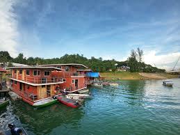 Rumah bot tasik kenyir majalah 3. Tasik Kenyir House Boat House Boat Terengganu Boat