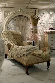 This Is So Pretty Bebe I Just Love These Vintage Dresses Shabby Chic Zimmer Shabby Chic Dekor Shabby Cottage