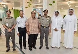 If you would love to travel, study or work abroad, there is no doubt that the united arab emirates would be one of your most suitable destinations. Golden Card Meet The First Two Indians To Receive 10 Year Uae Resident Visa