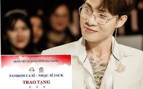 Jack Cho's Instagram, Twitter & Facebook