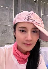 Tuổi xế chiều bi đát của 'bom sex' Trịnh Diễm Lệ ở tuổi 52