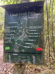 Sungai (disebut juga sebagai kali atau bengawan; Wikiloc Sungai Hanching Trail