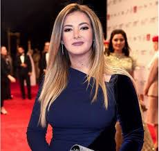 ووفقا لموقع skudoum، فقد أجرى دراسة كشف فيها عن مقدار الربح من اليوتيوب لمليون مشاهدة في بلدان مختلفة، وهي كالتالي Ø¯Ù†ÙŠØ§ Ø³Ù…ÙŠØ± ØºØ§Ù†Ù… ØªÙ„ÙØª Ø§Ù„Ø£Ù†Ø¸Ø§Ø± Ø¨ÙˆØ²Ù† Ø²Ø§Ø¦Ø¯ ÙÙŠ Ø­ÙÙ„ Ø§ÙØªØªØ§Ø­ Ù…Ù‡Ø±Ø¬Ø§Ù† Ø¯Ø¨ÙŠ ØµÙˆØ±