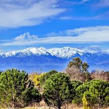 Le Mont Canigou Canigou Pyrene Travel Photography Natural Landmarks La France