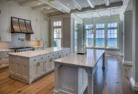 50 Beautiful Hampton Style Kitchen Designs Ideas Roundecor Interior Design Kitchen Kitchen Layout Kitchen Interior