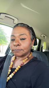 Dale la bienvenida a Ivett y James Mours!