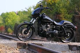 Black Betty Dual Disc Club Style Street Bob Photoshoot Harley Riders Usa Forums Street Bob Harley Davidson Bikes Harley Davidson