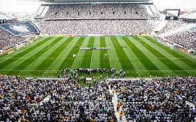 Corinthians vence jogo de 7 gols e assume liderança provisória. Ha Seis Anos Arena Corinthians Recebia Seu Primeiro Jogo Oficial