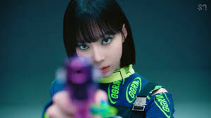 aespa and their abilities Karina: rocket puncher Winter: armamenter  Giselle: xenoglossy Ningning: e.d hacker