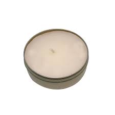 Yandığı zaman kattığı güzel havanın yanı sıra yaydığı güzel koku ile ortama adeta renk katar. Metal Kutulu Kokulu Mum Gifthome