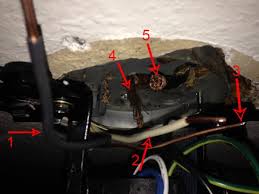 Overhead lighting in living rooms is not typical. Hanging A Ceiling Fan Light In An Old House Wiring Help Doityourself Com Community Forums