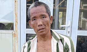 Huỳnh Văn Đời (41 tuổi, ngụ xã Long Hưng, tỉnh Đồng Tháp) đang chấp hành án  01 năm tại Trại giam Phước Hòa (Đồng Tháp) Chiều 10/1, lợi dụng sơ hở trong