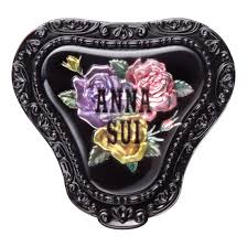 Determined by the age of 4 to become a designer, anna has built an international brand that is widely recognized and loved for its whimsical mix of vintage and modern. Anna Sui Limited Edition Makeup Palette Mini Beautylish