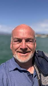 Gehöre der 70 Plus Generation an, verwitwet, bin noch fit und würde aus  meinem direkten Umfeld, wohne seit einem Jahr in Erftstadt-Liblar, vorher  Jahrzehnte in Köln, nette Freunde finden, die wie ich