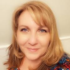 Hi! I would love a penpal from the US or Hawaii. I love music ( the old  ones like Elvis, country are the best ) I am a school teacher hwo loves