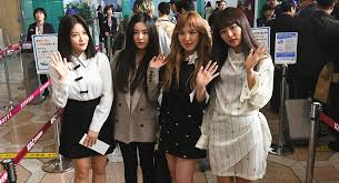 Red Velvet Korean Girls Band In Pyongyang North Korea To Perform A Concert Korean Girl Band Pop Star Girl Bands