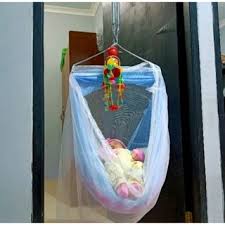Soalnya bayi aku umurnya 4bulan udah gempor tangan ayunin sendiri kalau mau tidur. Harga Ayunan Bayi Per Terbaik Kamar Bayi Ibu Bayi Agustus 2021 Shopee Indonesia