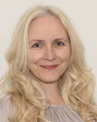 Pam Bannister's Instagram, Twitter & Facebook