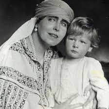 Intreaba un medic regina maria si vei primi. Regina Maria Queen Marie Of Romania Photos Facebook