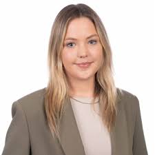 I am excited to announce that I recently completed the Bristol PLUS Award!… 