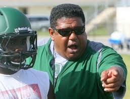 Dylan Meeks pins down wrestling wins for Dr. Phillips