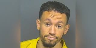 Man stabs friend in chest with scissors during argument at barbershop, Horn  Lake police say