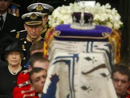 In 1997, the queen attended princess diana's funeral at westminster abbey as diana was family by marriage and her grandchildren's mum. Prince Charles Queen Mother Pa Images